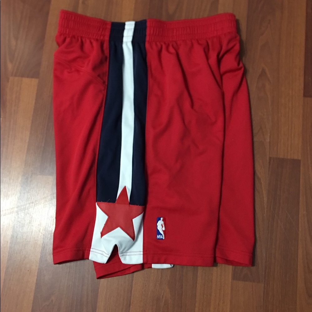 Washington Wizards - Picture 2 of 2